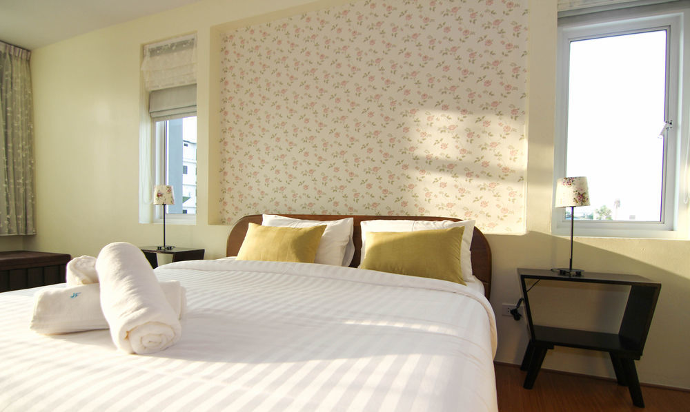 Just Fine Bed & Breakfast Krabi town